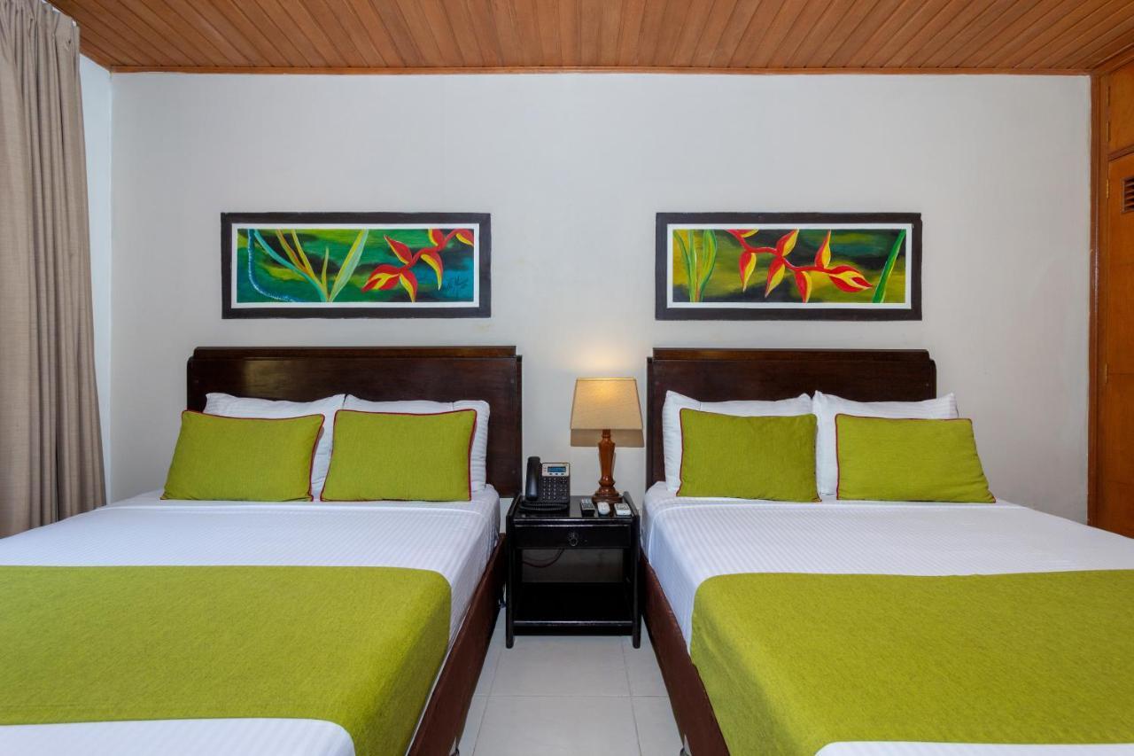 Hotel Campestre La Potra Apiay 外观 照片