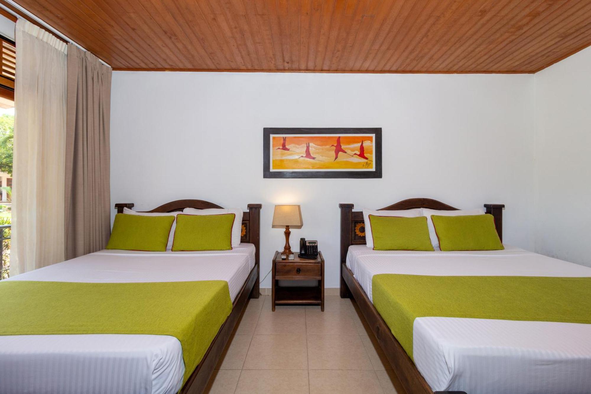 Hotel Campestre La Potra Apiay 外观 照片